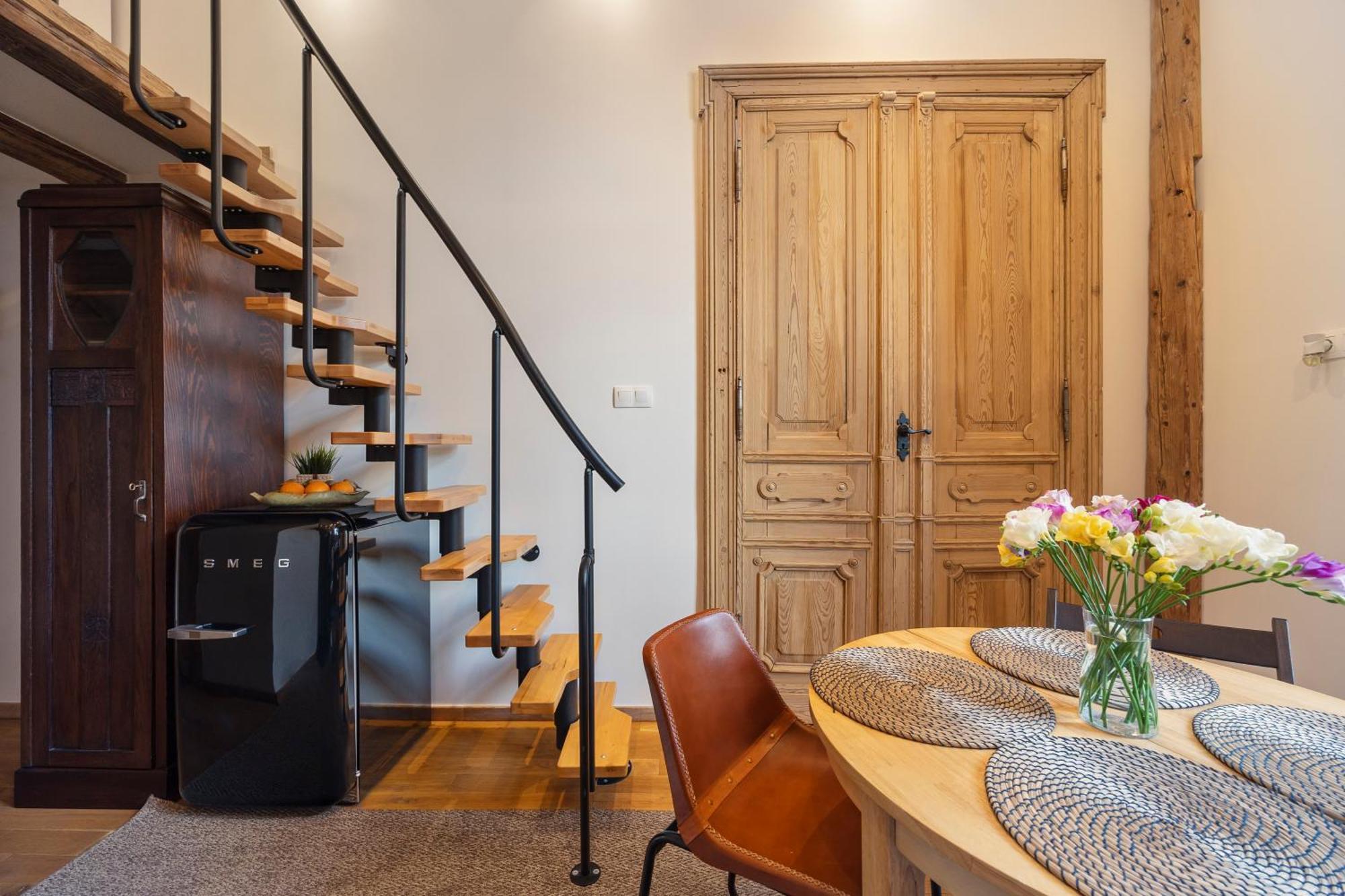 شقة Oak Doors Apartament Przy Rynku فروتسواف المظهر الخارجي الصورة